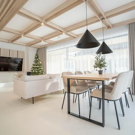 House Prestige Wood Holiday home *